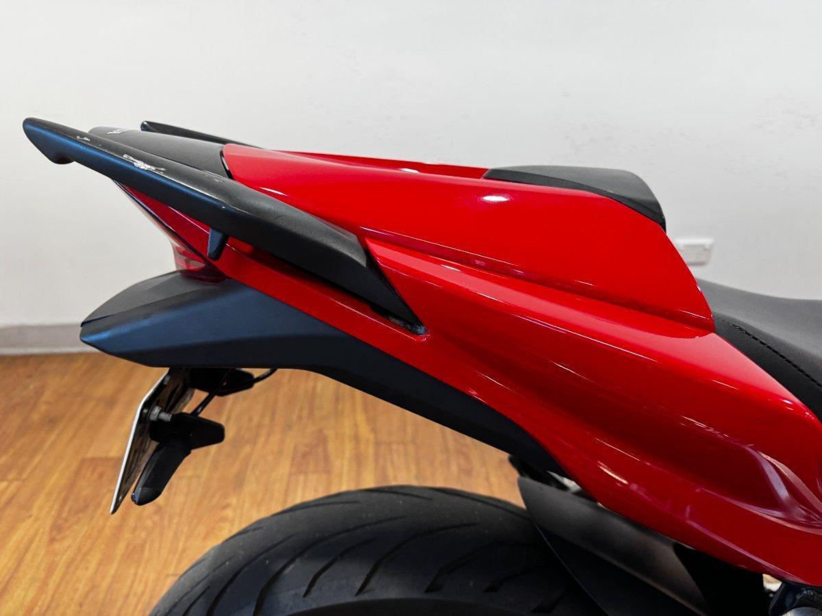 2015 HONDA CBR300R (ABS) ROAD