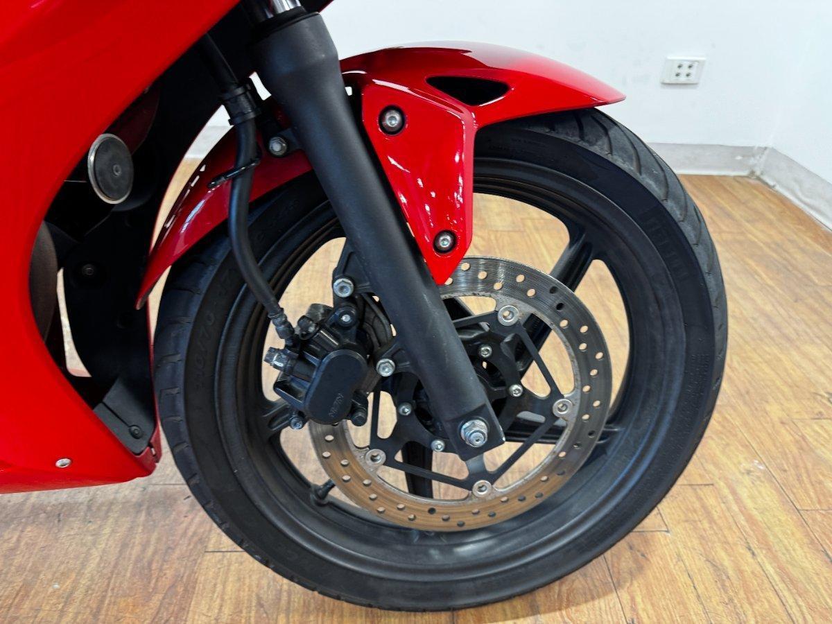 2015 HONDA CBR300R (ABS) ROAD