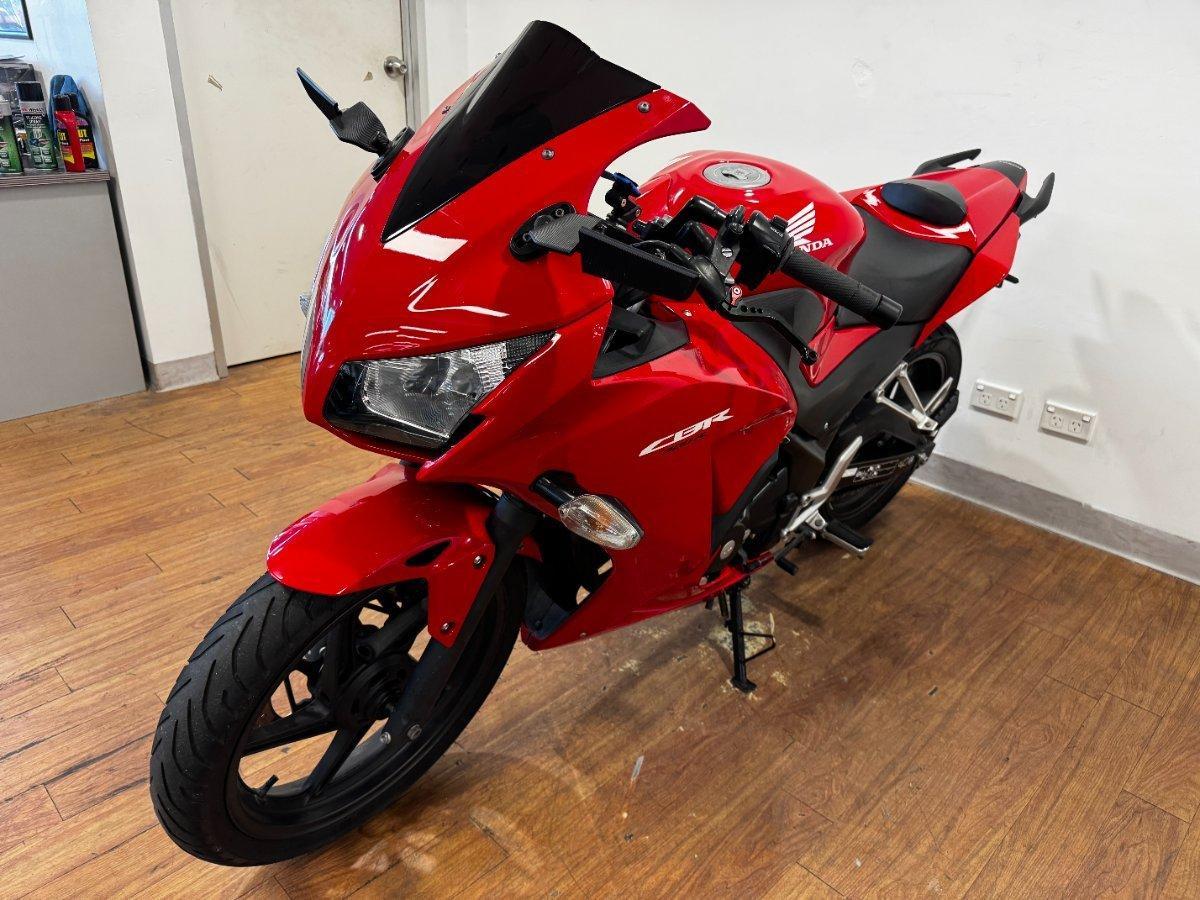 2015 HONDA CBR300R (ABS) ROAD