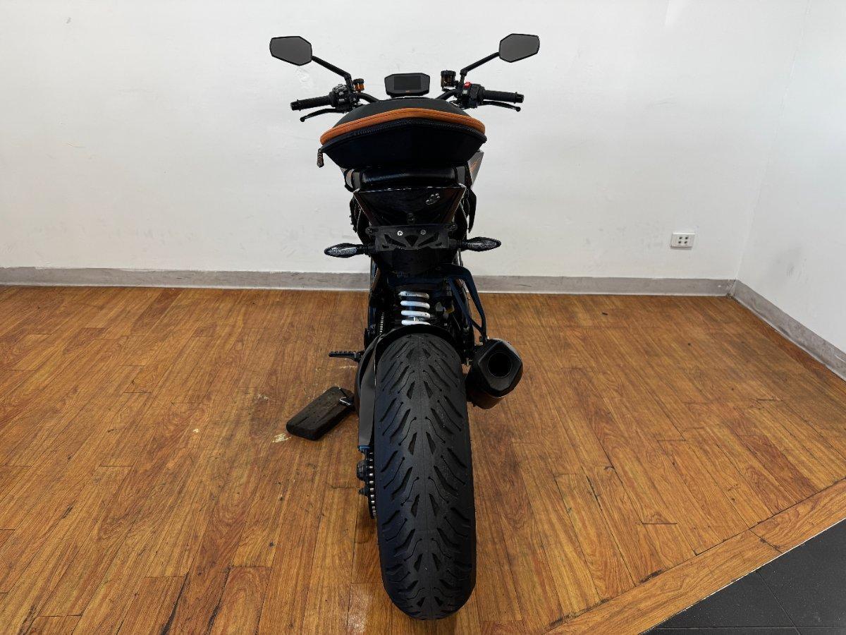 2018 KTM 1290 SUPER DUKE R SPORTS