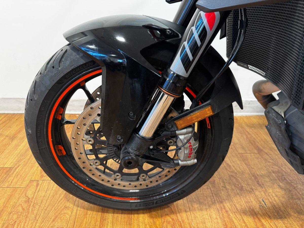 2018 KTM 1290 SUPER DUKE R SPORTS