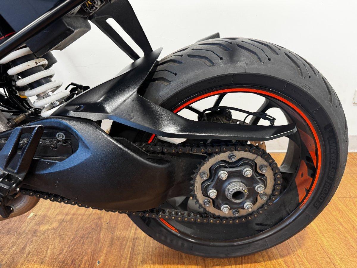 2018 KTM 1290 SUPER DUKE R SPORTS