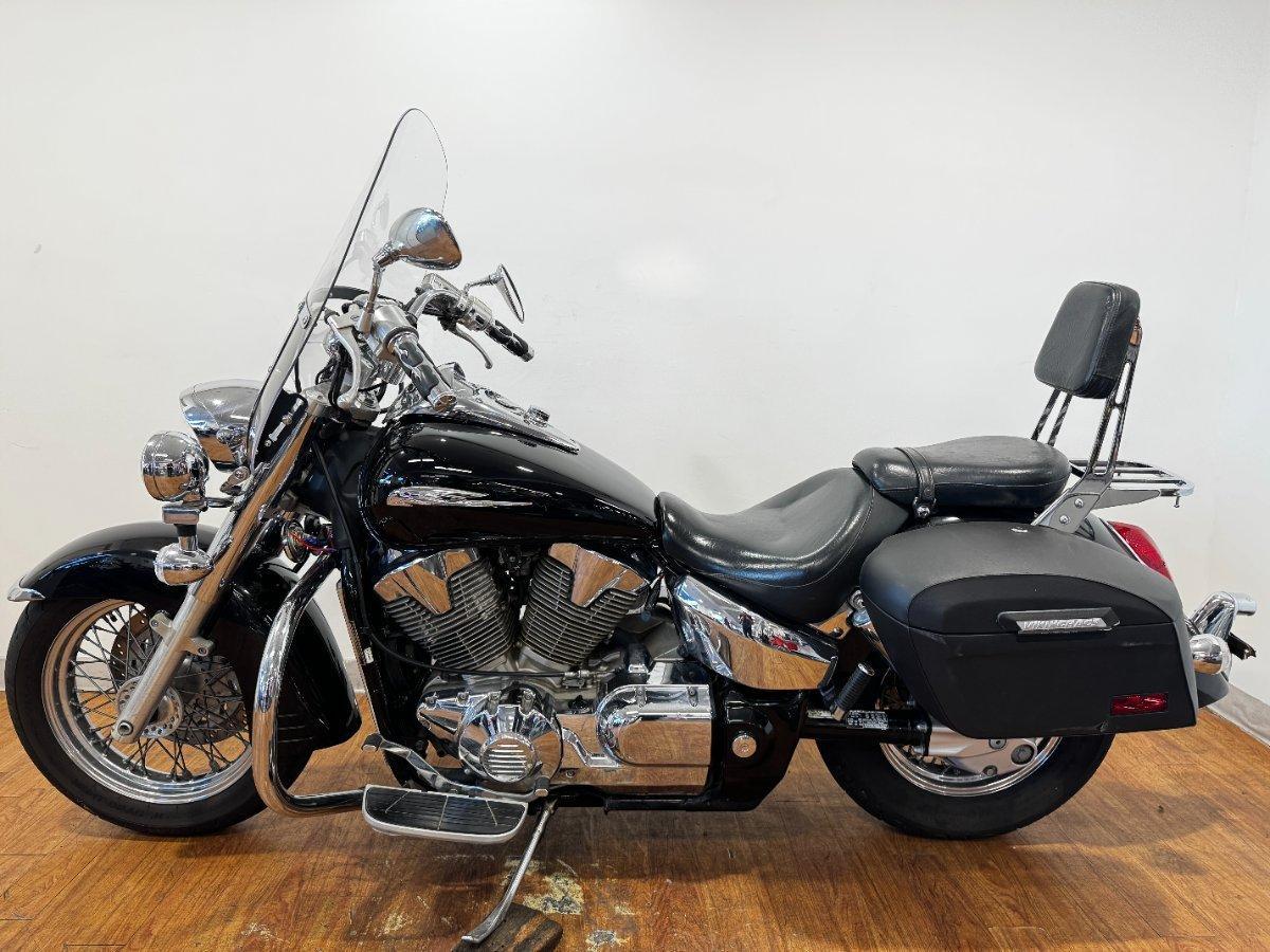 2005 HONDA VTX1300 (VTX1300S) CRUISER