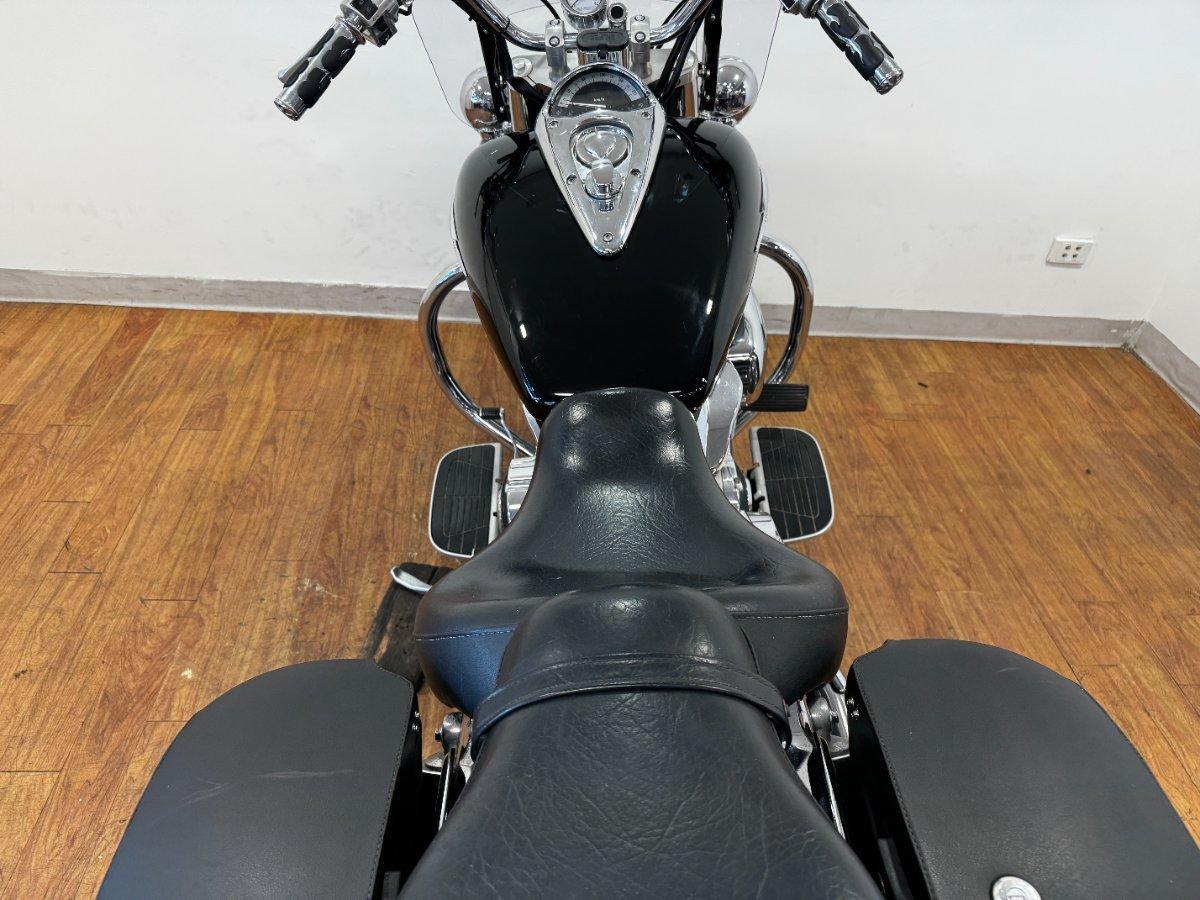 2005 HONDA VTX1300 (VTX1300S) CRUISER