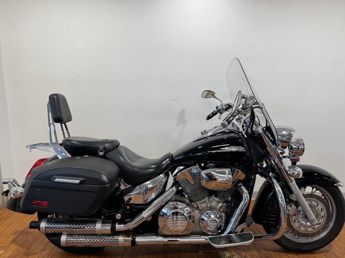 2005 HONDA VTX1300 (VTX1300S) CRUISER