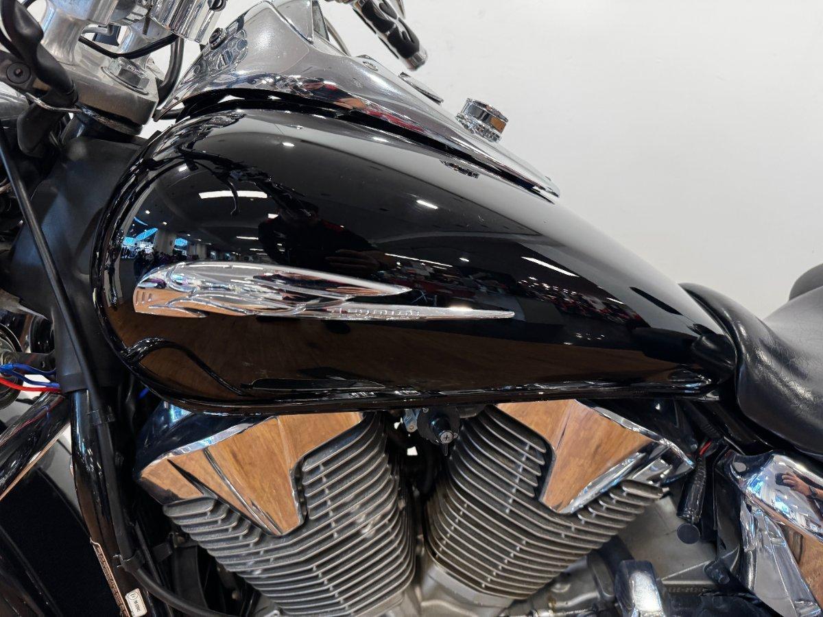 2005 HONDA VTX1300 (VTX1300S) CRUISER
