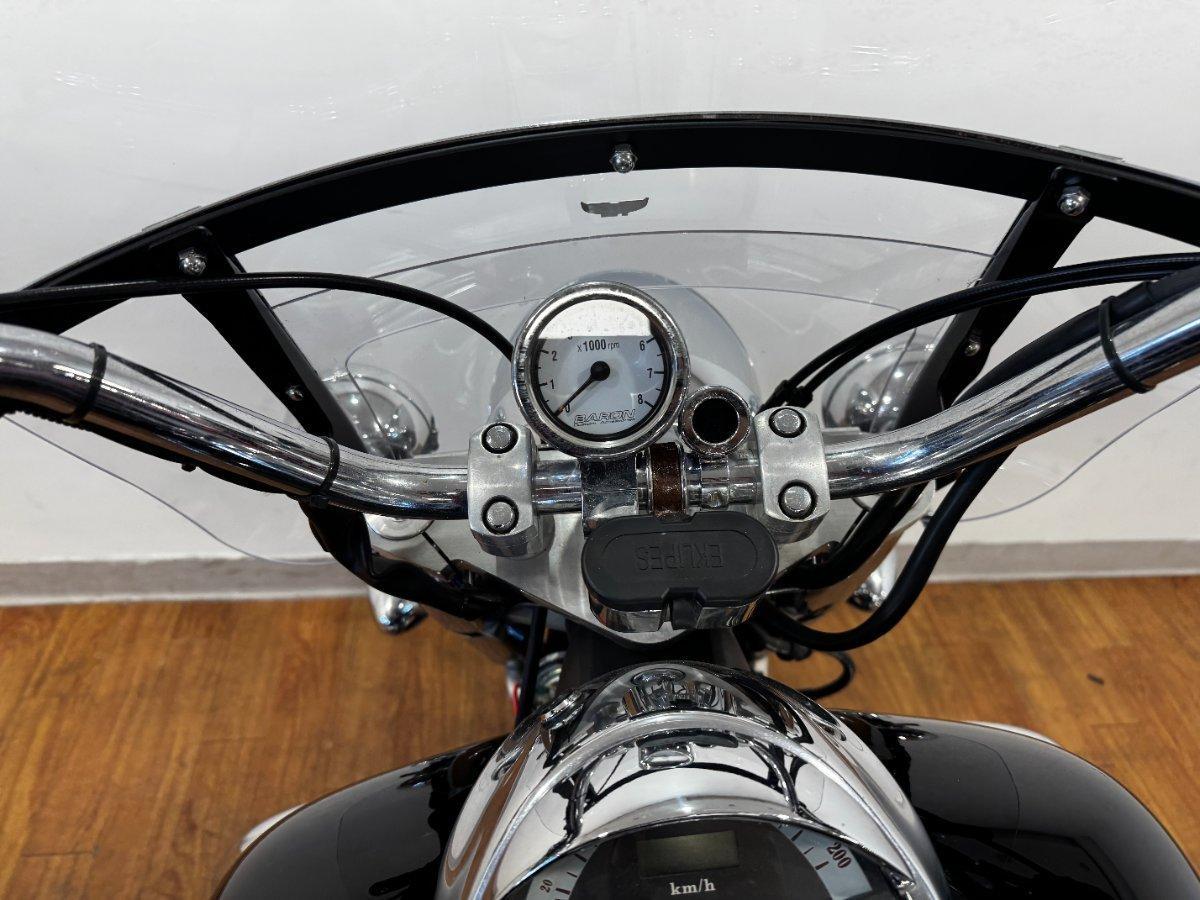 2005 HONDA VTX1300 (VTX1300S) CRUISER