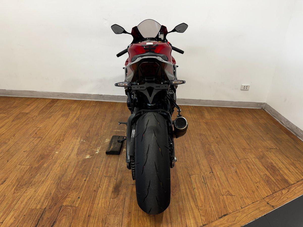 2025 SUZUKI GSX-R1000R SPORTS