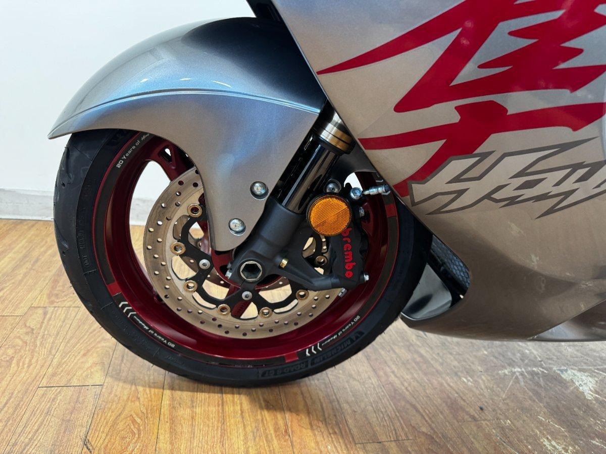 2019 SUZUKI GSX1300RA (HAYABUSA) SPORTS