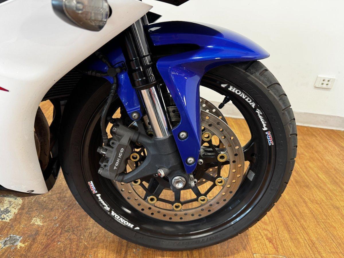 2011 HONDA CBR600RR SPORTS