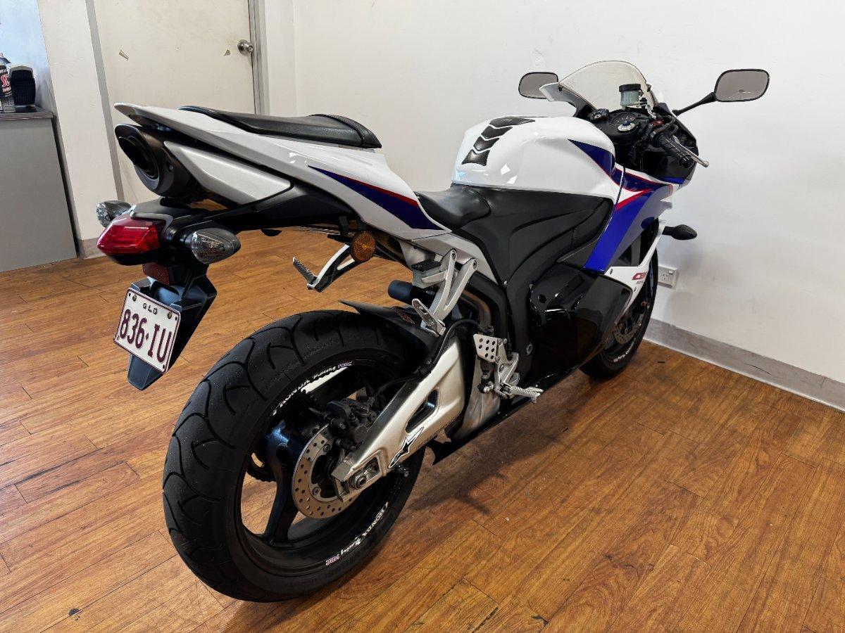2011 HONDA CBR600RR SPORTS