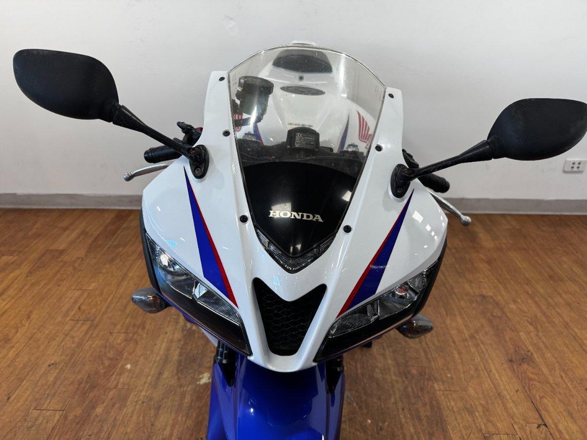 2011 HONDA CBR600RR SPORTS