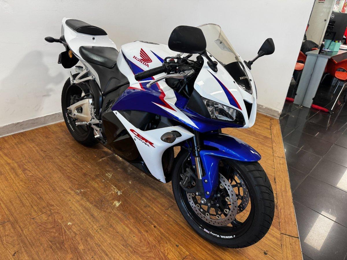 2011 HONDA CBR600RR SPORTS
