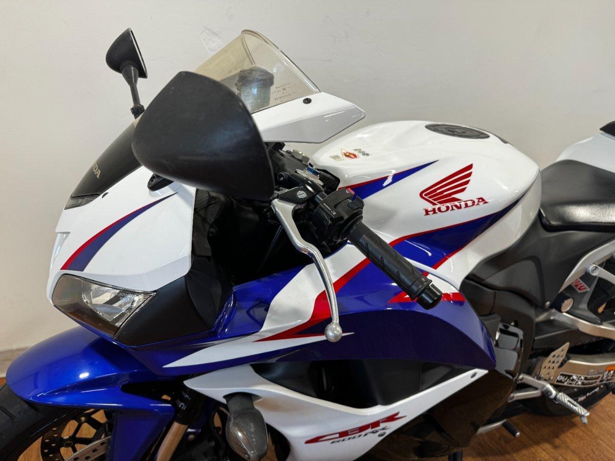 2011 HONDA CBR600RR SPORTS
