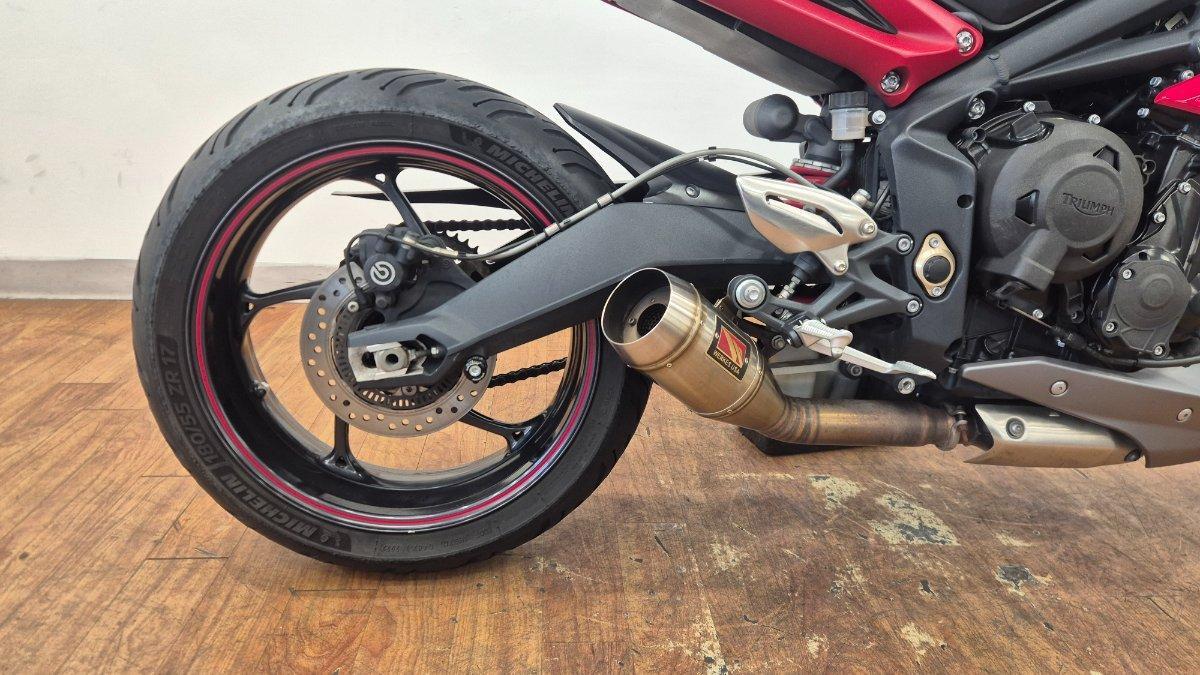 2014 TRIUMPH STREET TRIPLE R ROAD