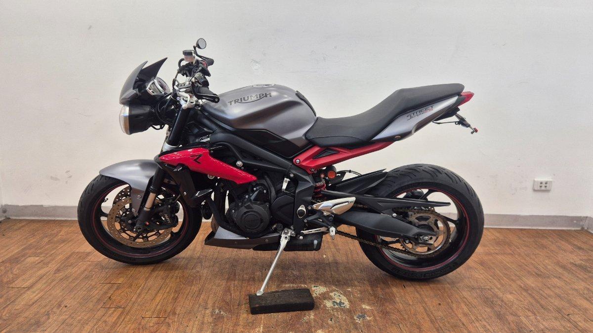 2014 TRIUMPH STREET TRIPLE R ROAD