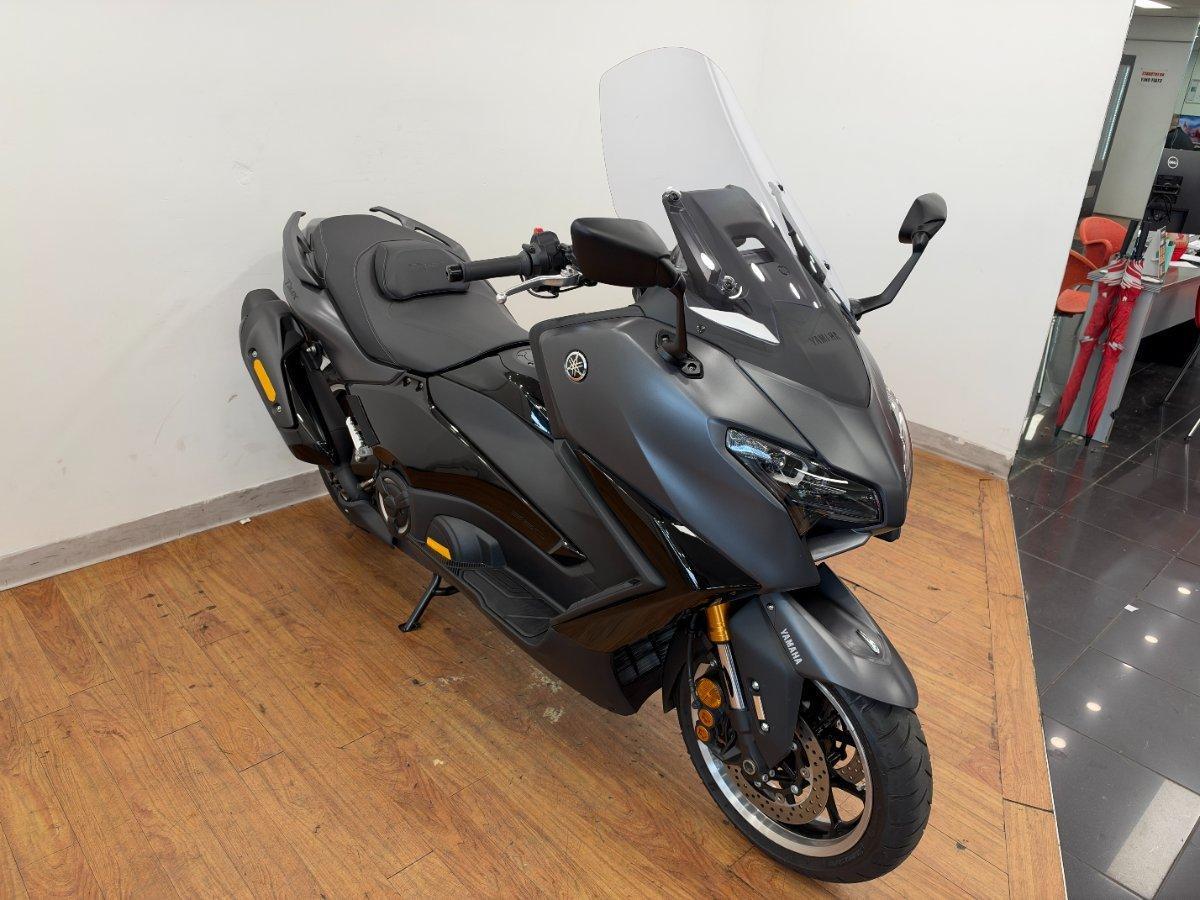 2026 YAMAHA TMAX 560 TECH MAX SCOOTER