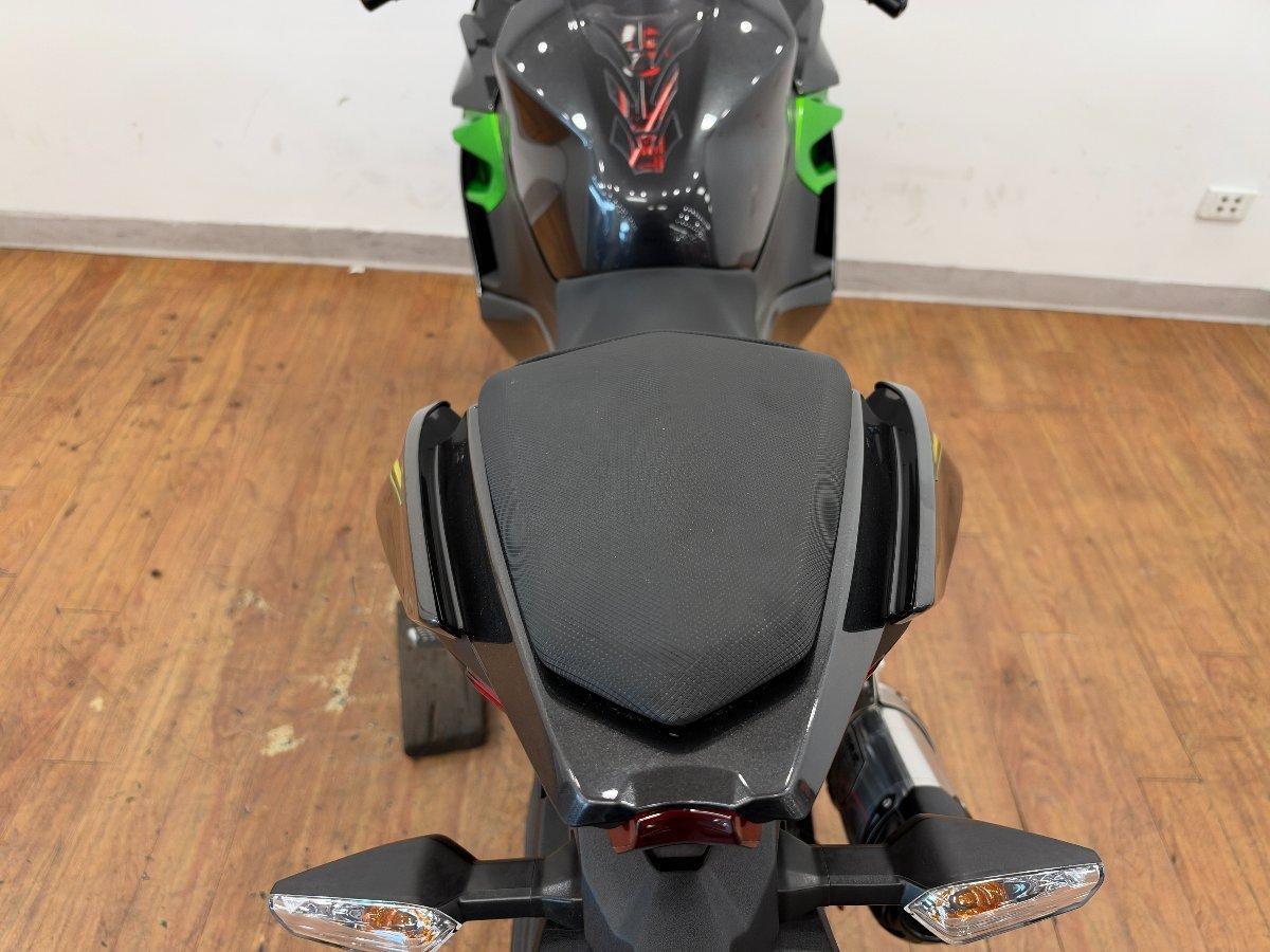 2023 KAWASAKI NINJA 400 SPORTS