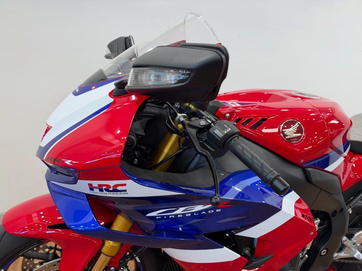 2024 HONDA CBR1000RR-R SP (FIREBLADE) ABS SPORTS