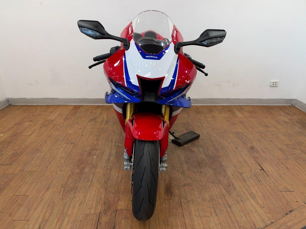 2024 HONDA CBR1000RR-R SP (FIREBLADE) ABS SPORTS