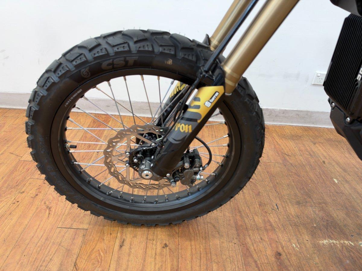 2025 SUR-RON ULTRA BEE T TRAIL