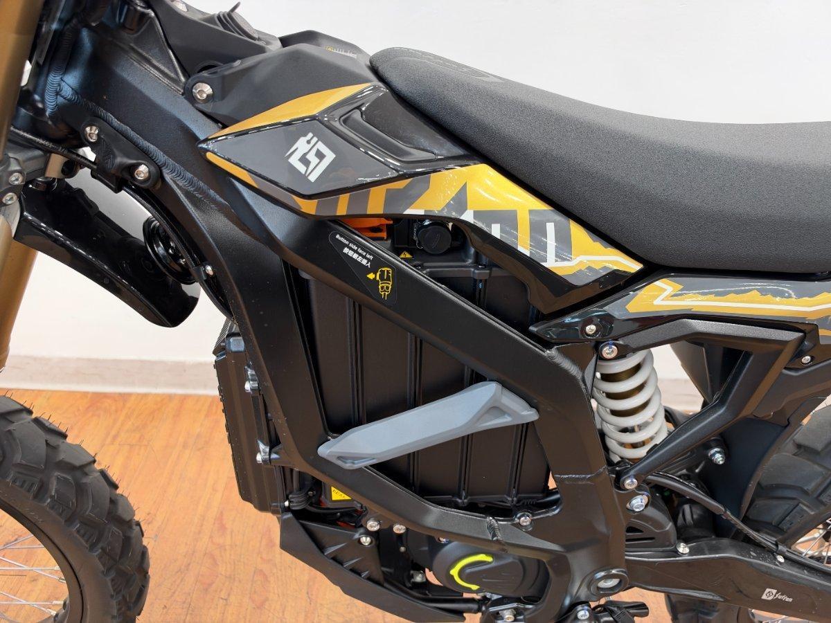 2025 SUR-RON ULTRA BEE T TRAIL