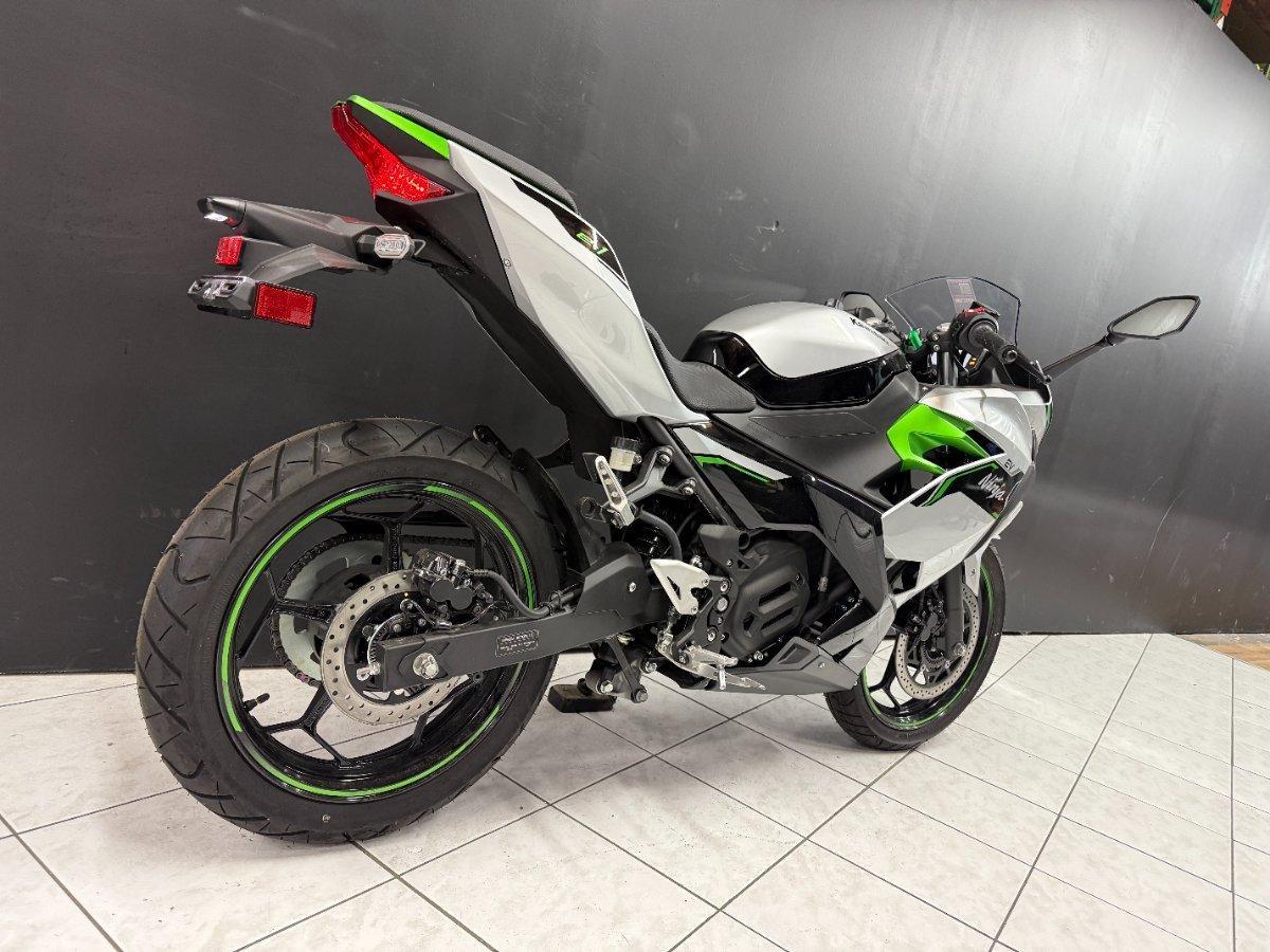 2024 KAWASAKI NINJA e-1 ROAD