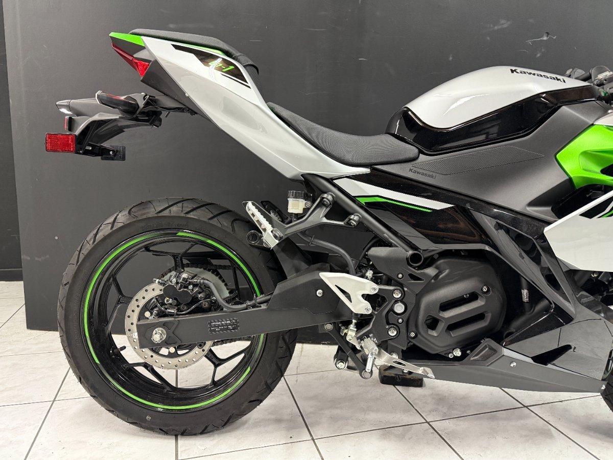2024 KAWASAKI NINJA e-1 ROAD