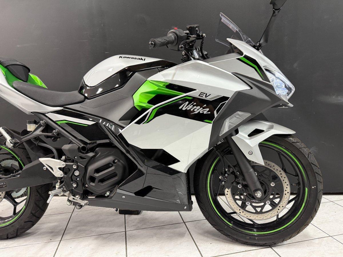 2024 KAWASAKI NINJA e-1 ROAD