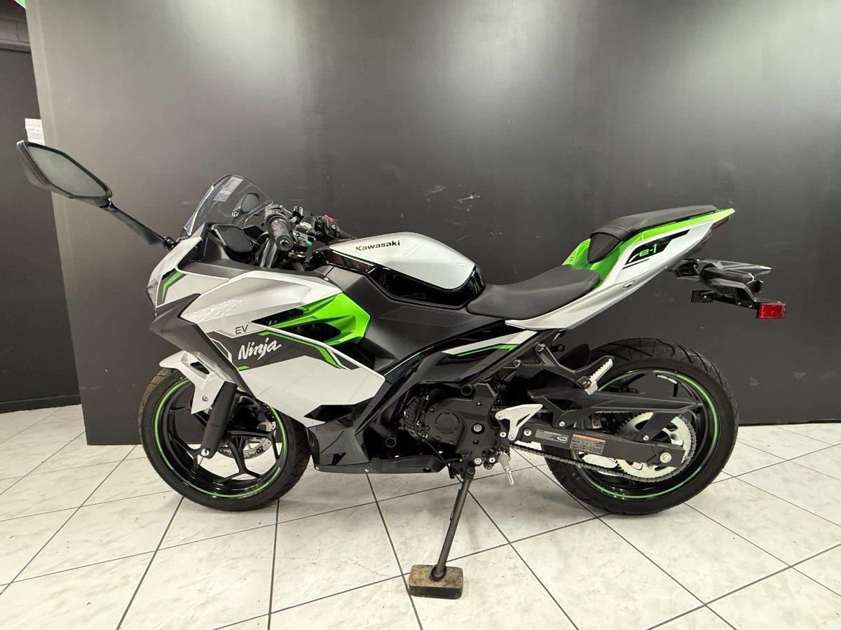 2024 KAWASAKI NINJA e-1 ROAD