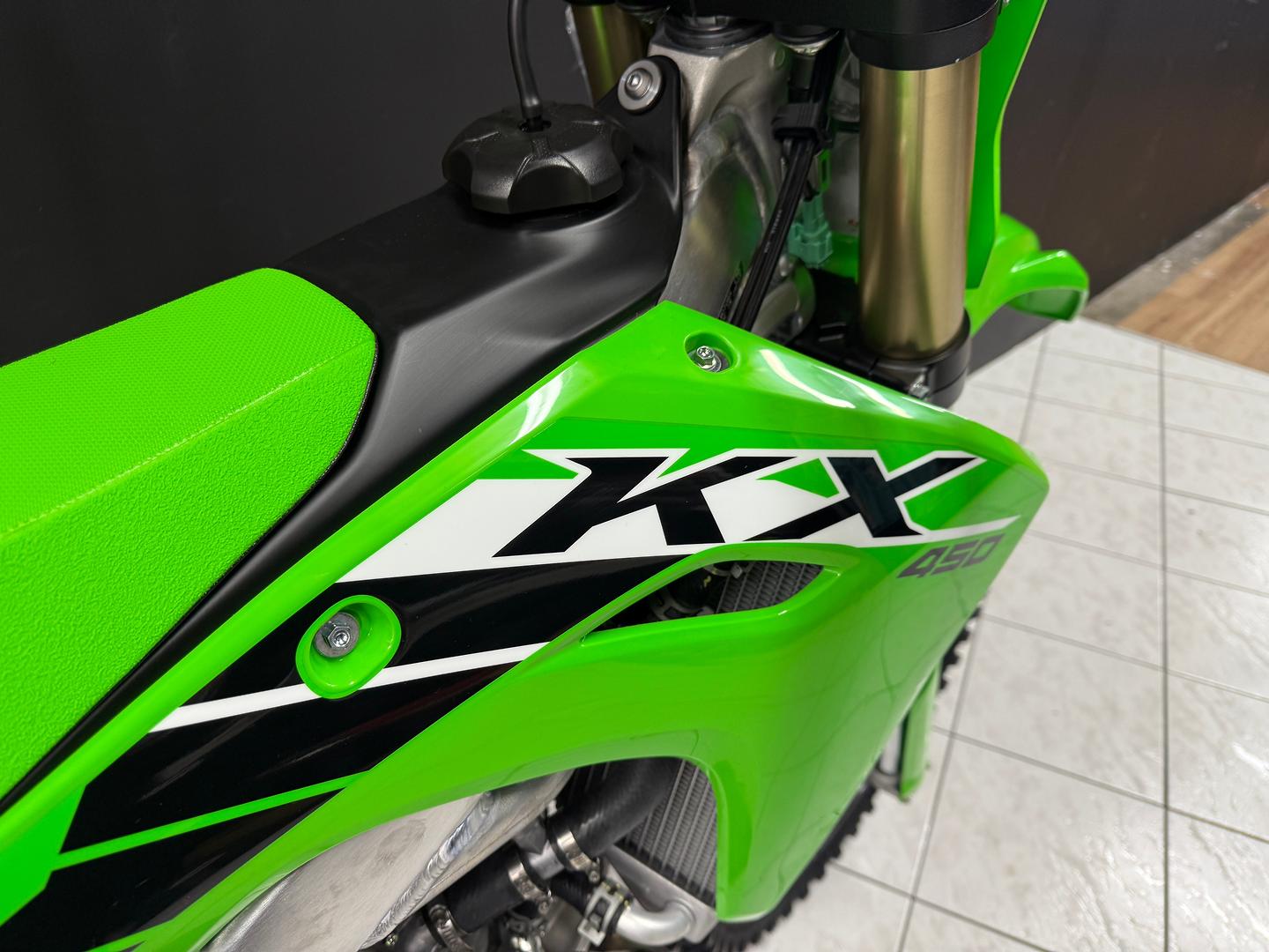 2025 KAWASAKI KX450 MOTOCROSS