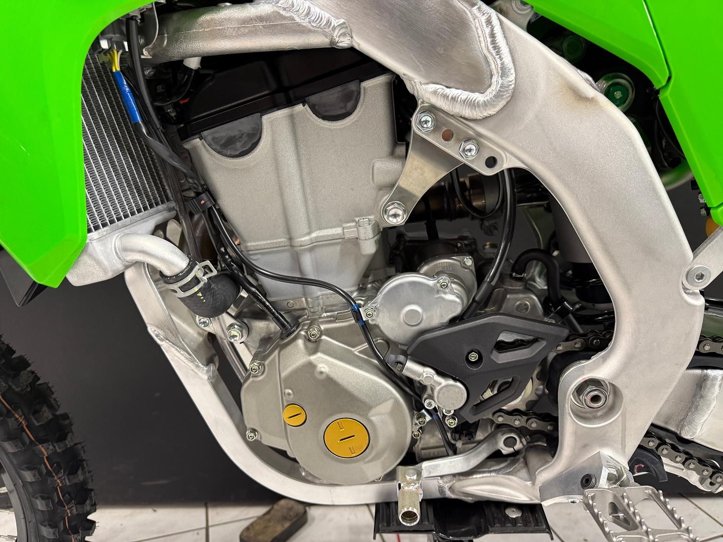 2025 KAWASAKI KX450 MOTOCROSS
