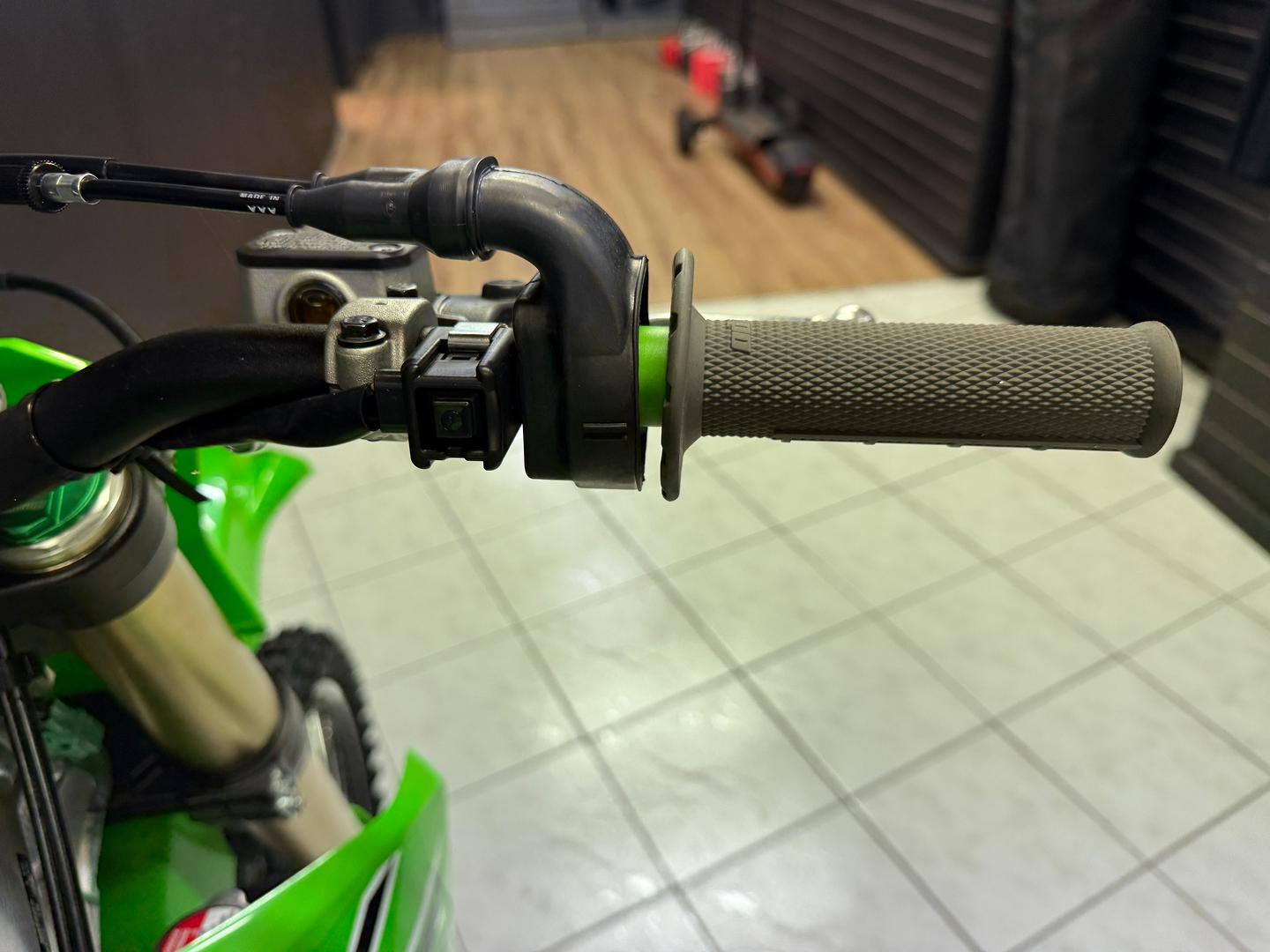 2025 KAWASAKI KX450 MOTOCROSS