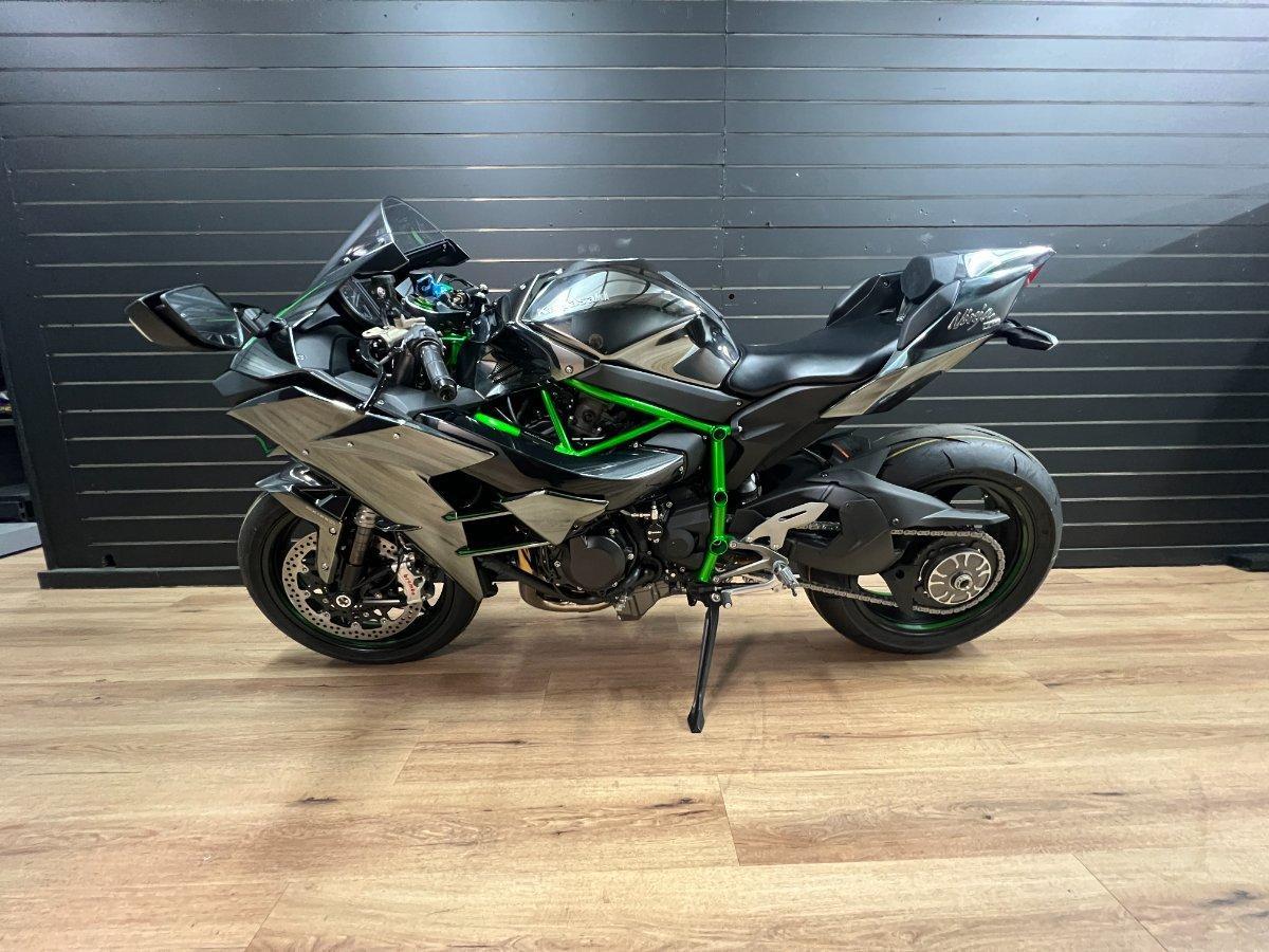 2025 KAWASAKI NINJA H2 SPORTS