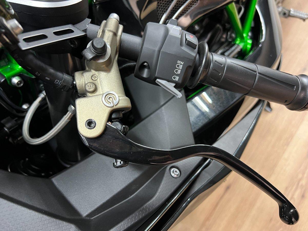 2025 KAWASAKI NINJA H2 SPORTS