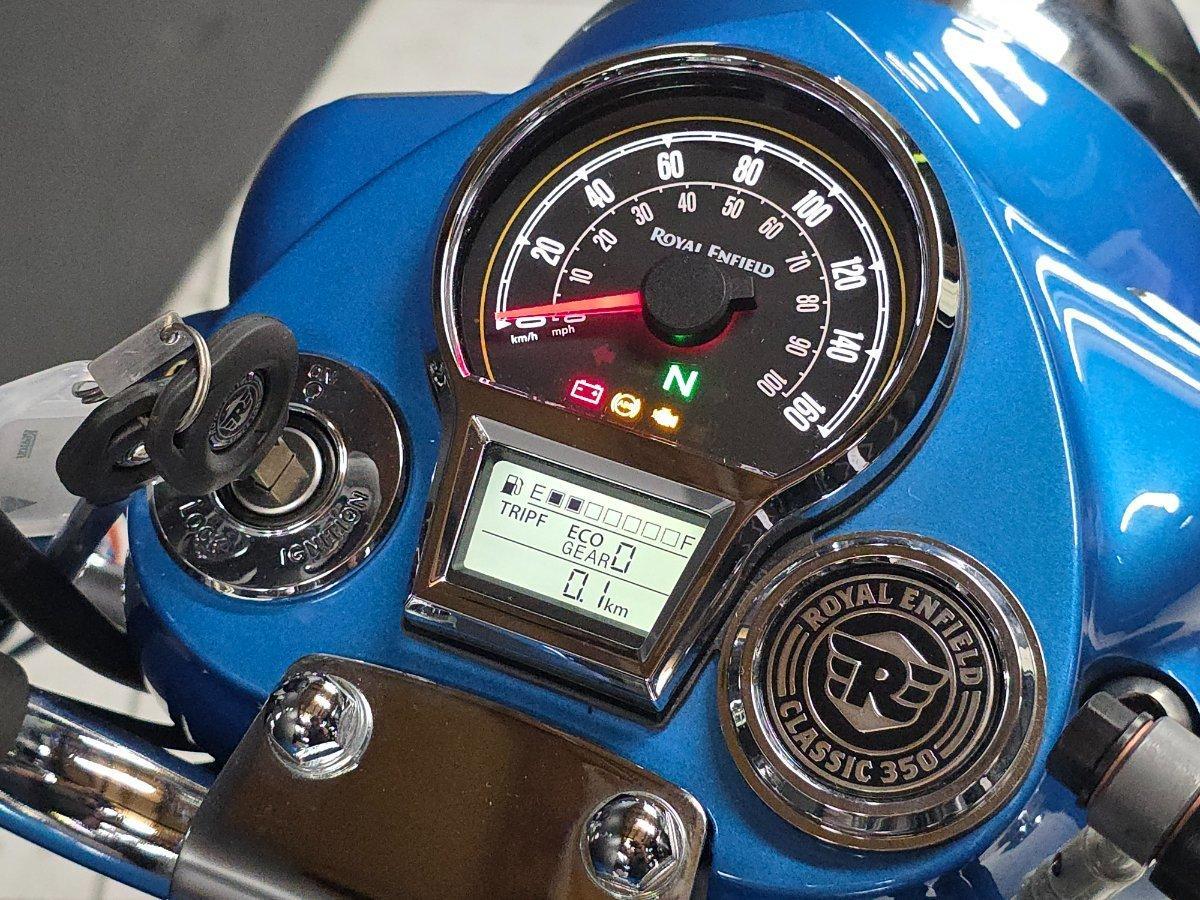 2025 ROYAL ENFIELD (SEE ALSO ENFIELD) CLASSIC 350 HERITAGE ROAD