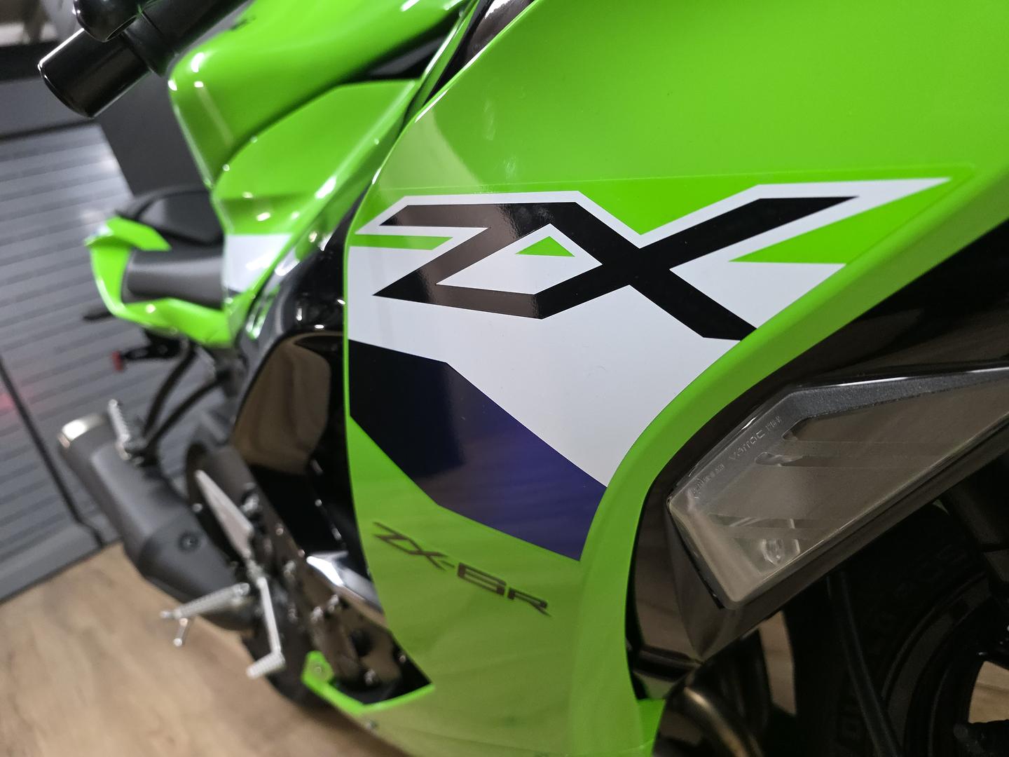 2026 KAWASAKI NINJA ZX-6R (636) SPORTS