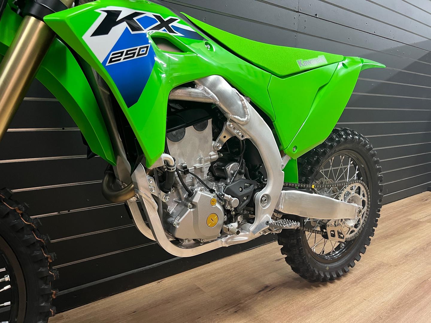 2026 KAWASAKI KX250 MOTOCROSS