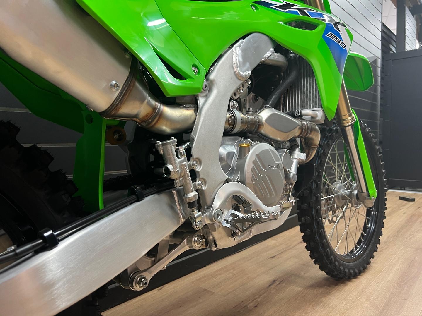 2026 KAWASAKI KX250 MOTOCROSS