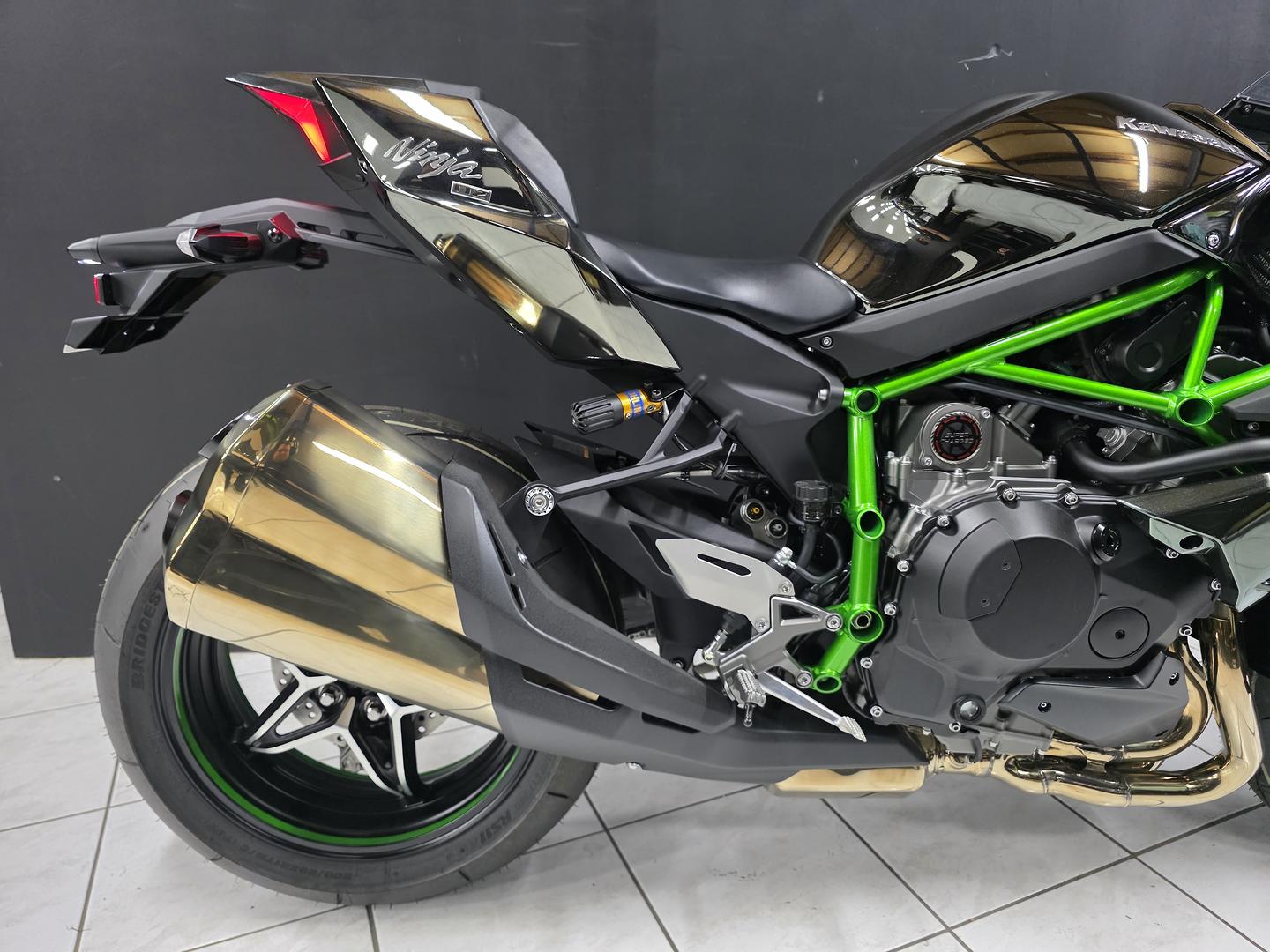 2025 KAWASAKI NINJA H2 SPORTS