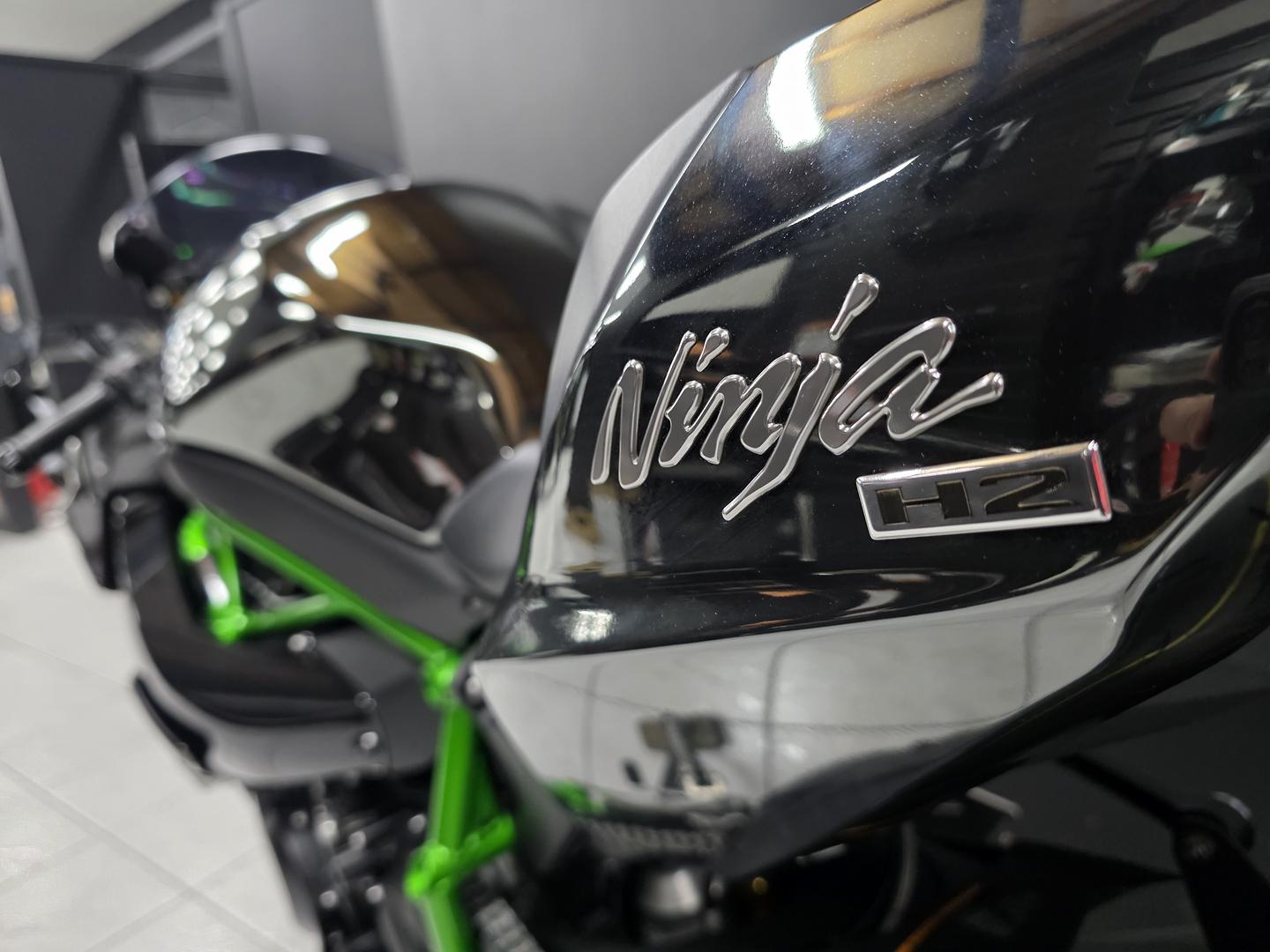 2025 KAWASAKI NINJA H2 SPORTS