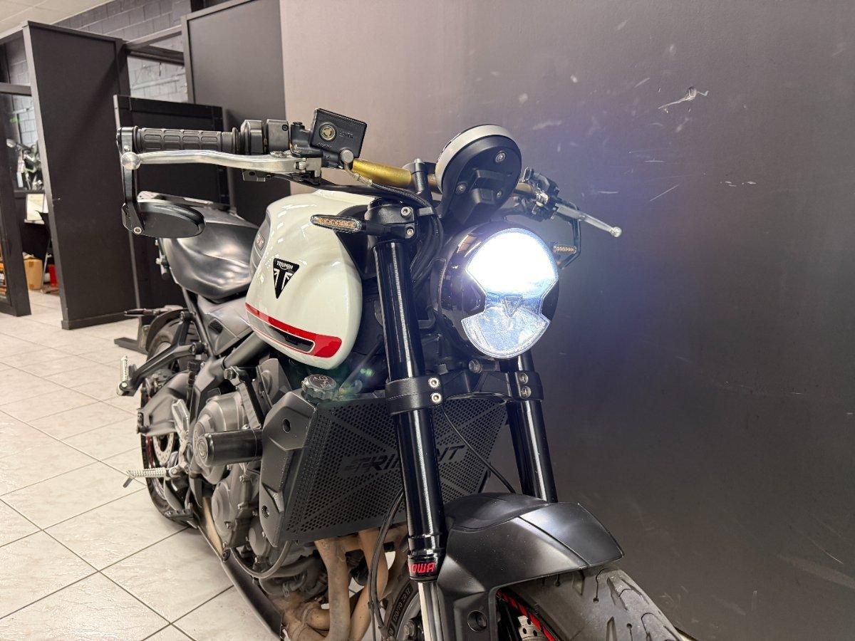 2022 TRIUMPH TRIDENT TRIDENT 660 MANUAL