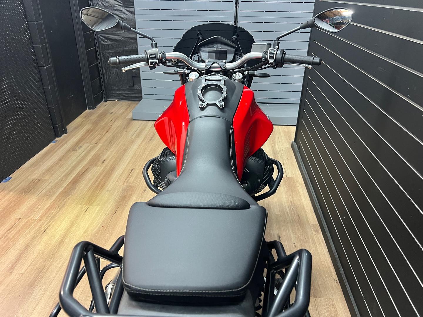 2020 MOTO GUZZI V85 TT DUAL SPORTS