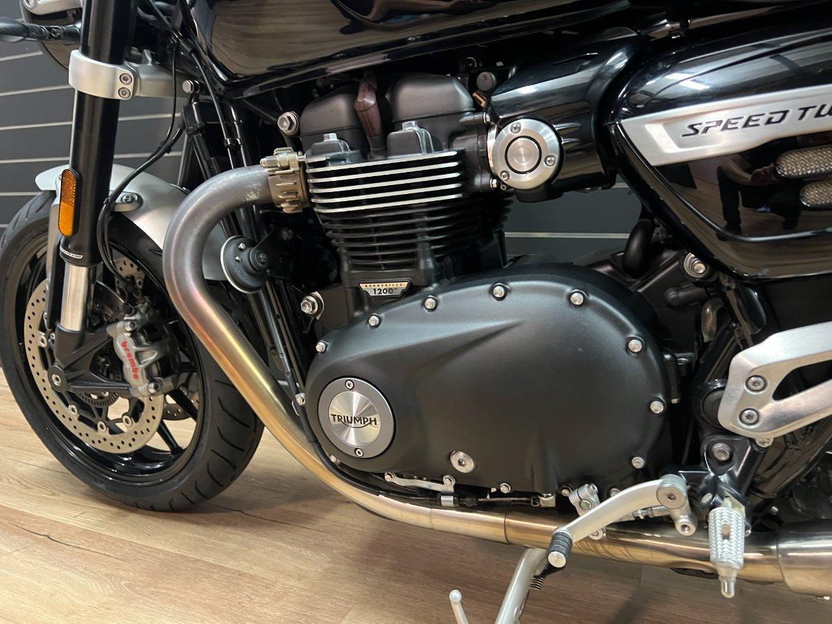 2022 TRIUMPH SPEED TWIN ROAD