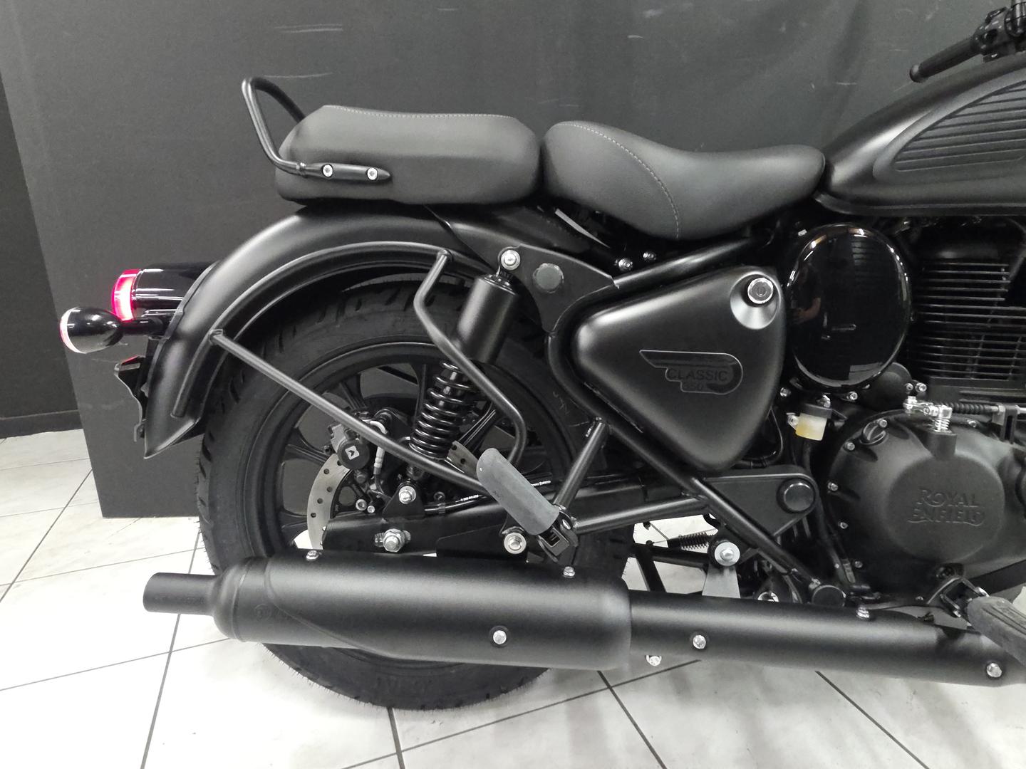 2026 ROYAL ENFIELD CLASSIC 350 SIGNALS ROAD