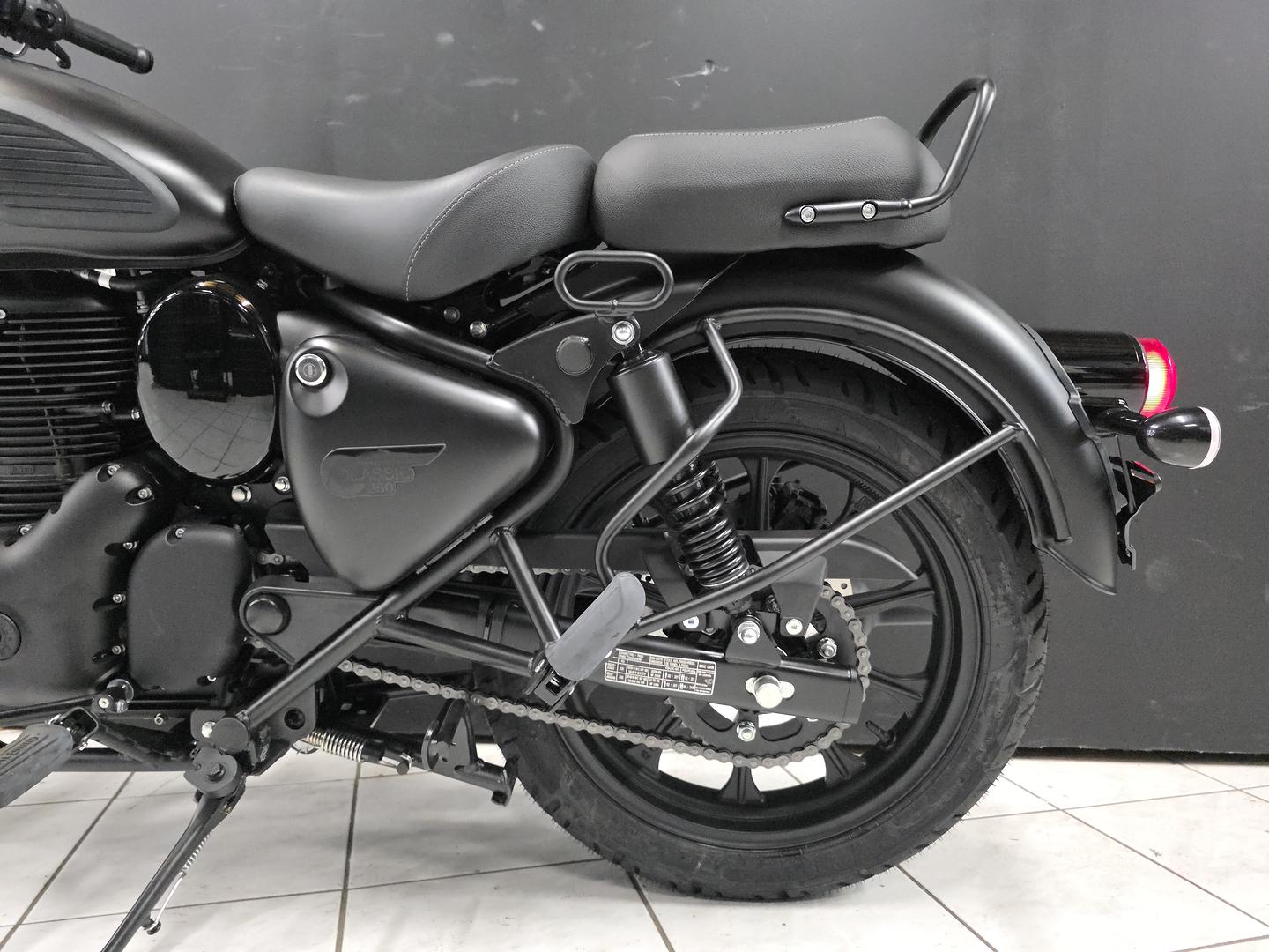 2026 ROYAL ENFIELD CLASSIC 350 SIGNALS ROAD