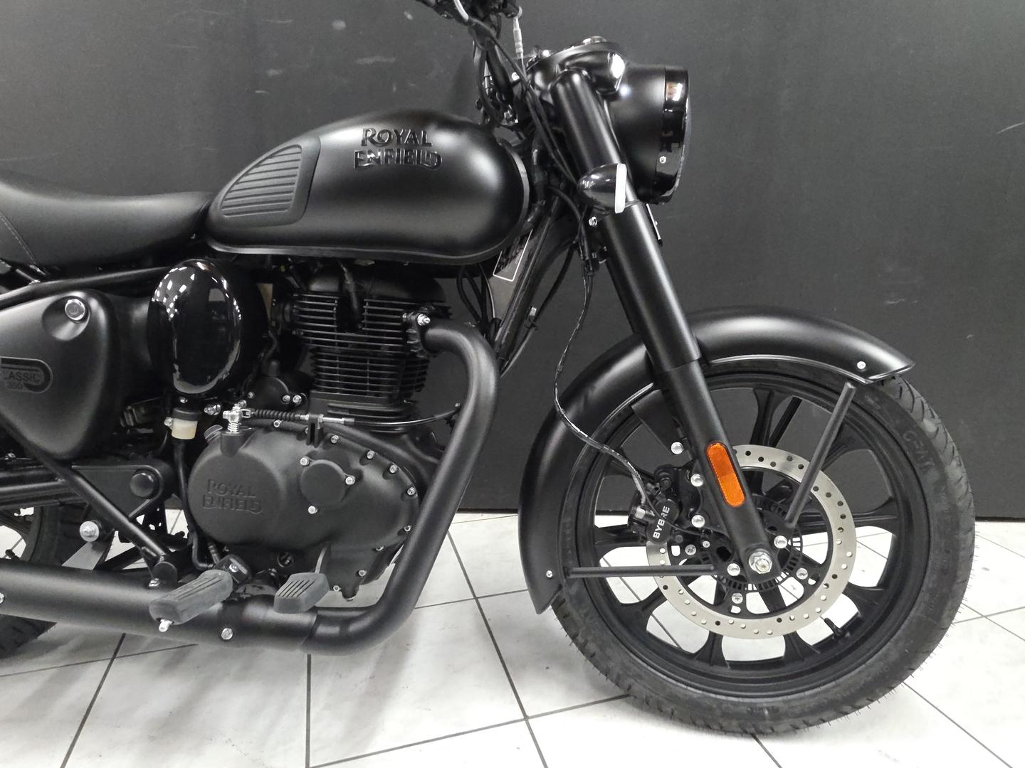 2026 ROYAL ENFIELD CLASSIC 350 SIGNALS ROAD