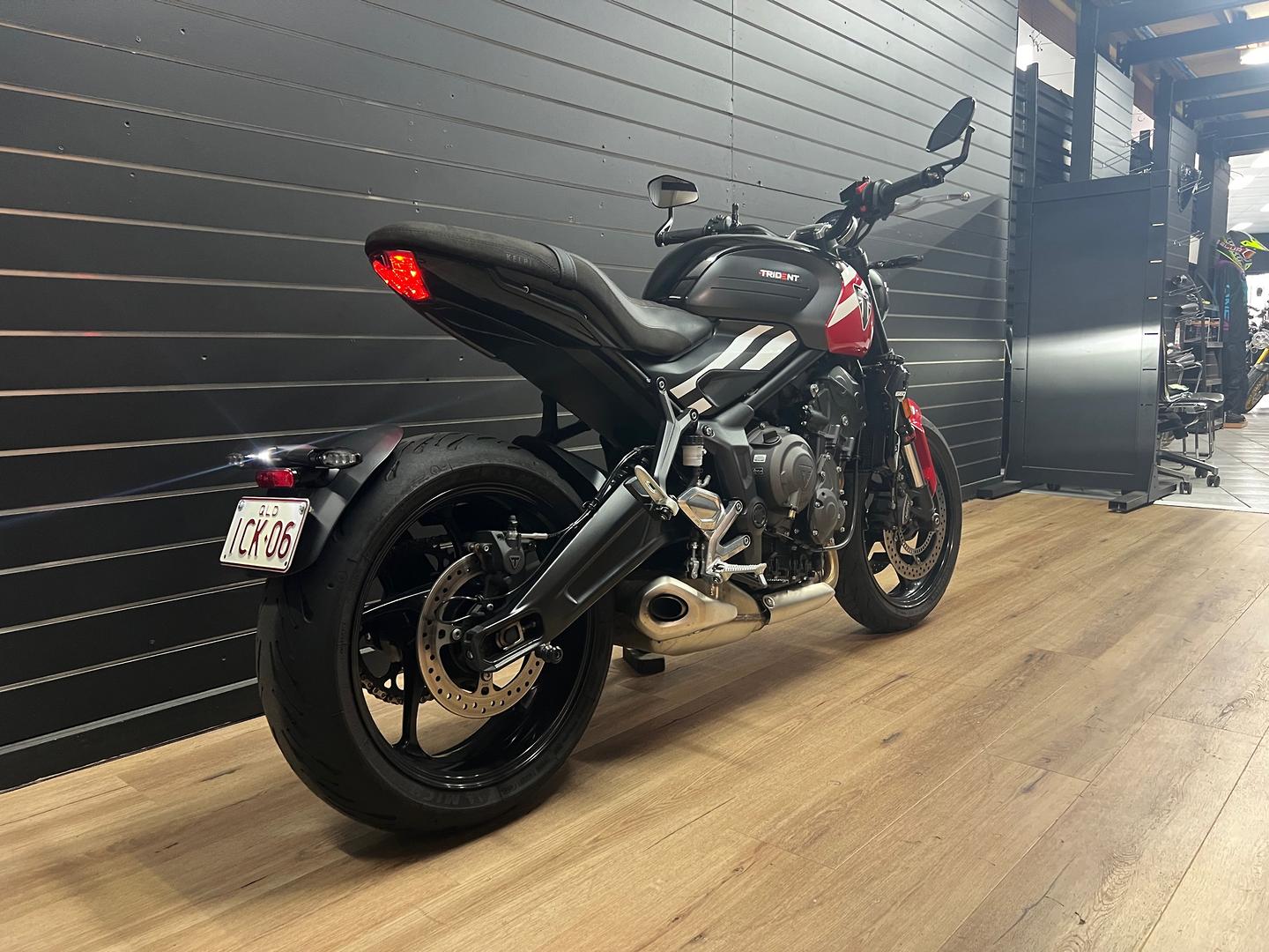 2025 TRIUMPH TRIDENT 660 ROAD