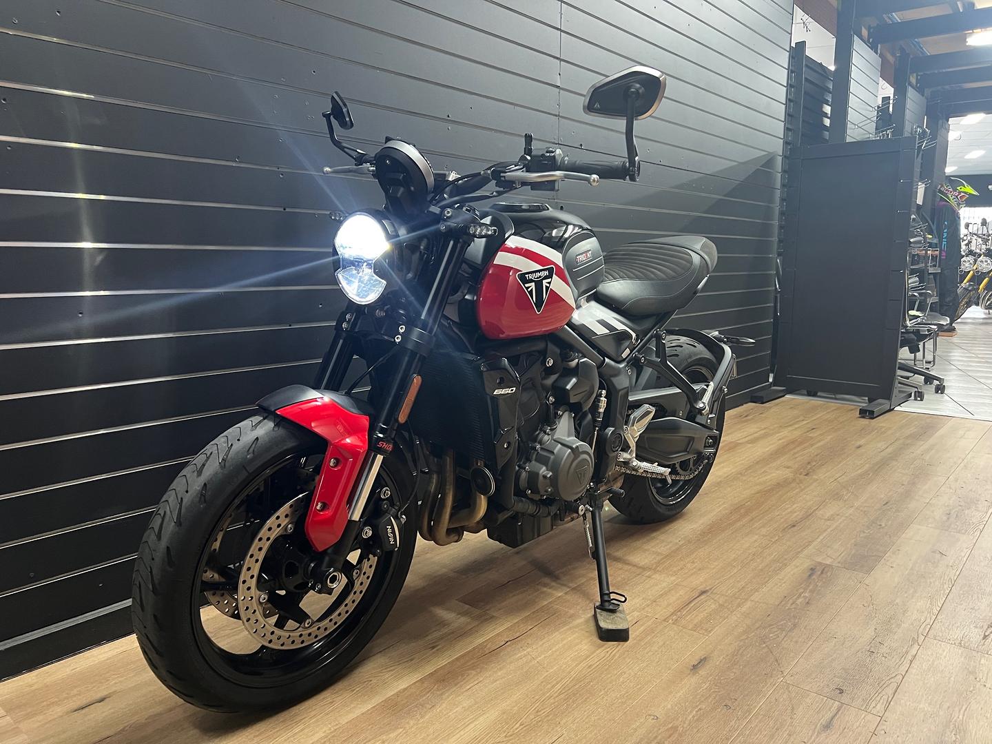 2025 TRIUMPH TRIDENT 660 ROAD