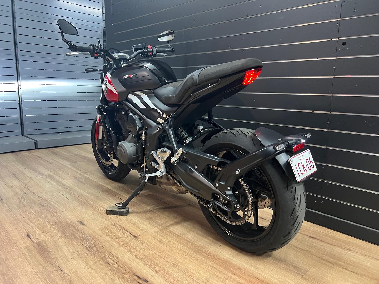 2025 TRIUMPH TRIDENT 660 ROAD